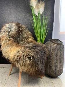 Premium curly Gotland Sheepskins