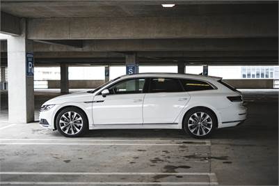 保险刚买 年检刚过