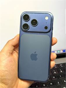 Apple iPhone 17 Pro (95% Batt) Factory Unlocked 256GB Deep Blue