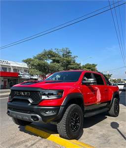 RAM TRUCK 
